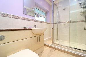 Photo 16- click for photo gallery